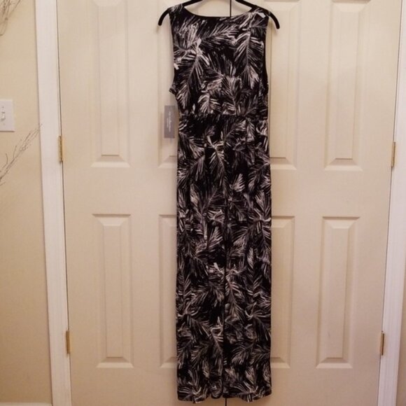 NY Collection Black and white print full length Maxi Dress Dress. - Picture 5 of 7